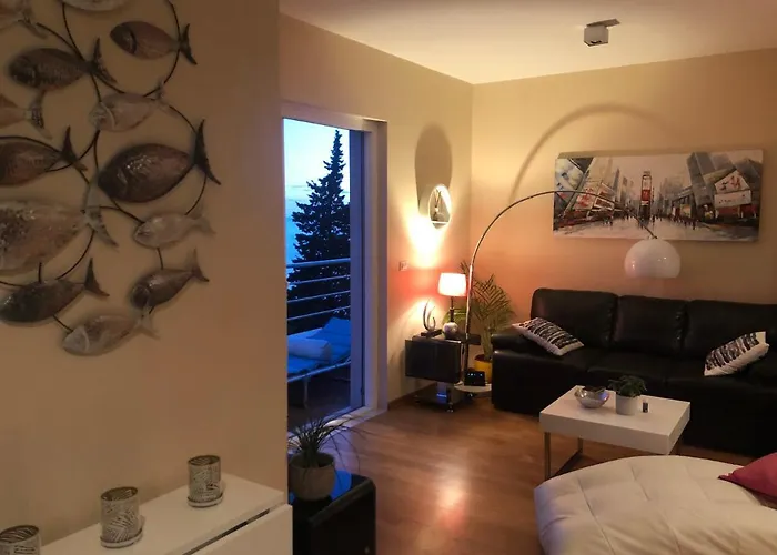 Blue Dream - Stylish With Stunning Sea View *